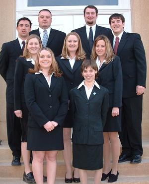 2004 SIFE team wins regional competition