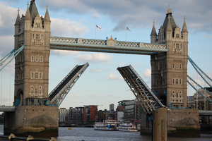 London Bridge