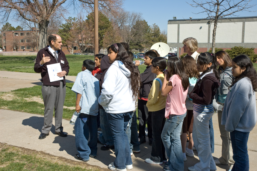 Dr. Bill Roweton, Chadron State College professor of education and psychology, leads a campus tour during the Roosevelt Elementary student visit in April 2008.