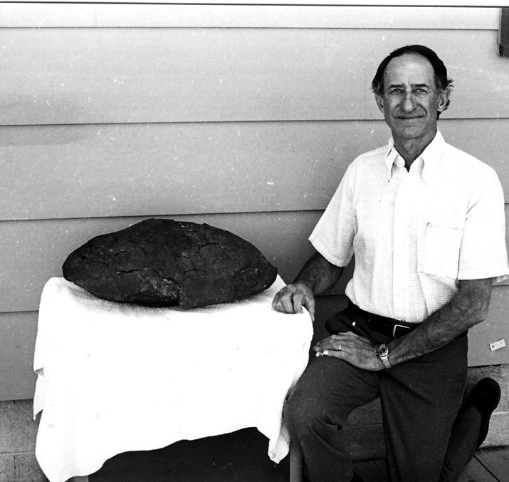 Dr. Art Streumpler displays the meteorite that he discovered near Bayard in 1982. (CSC photo)