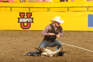 Amy Tierney places 3rd in goat tying