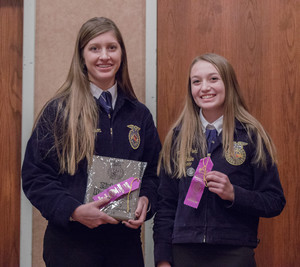 Sydney Adamson and Jocelyn Pohl pose for photo