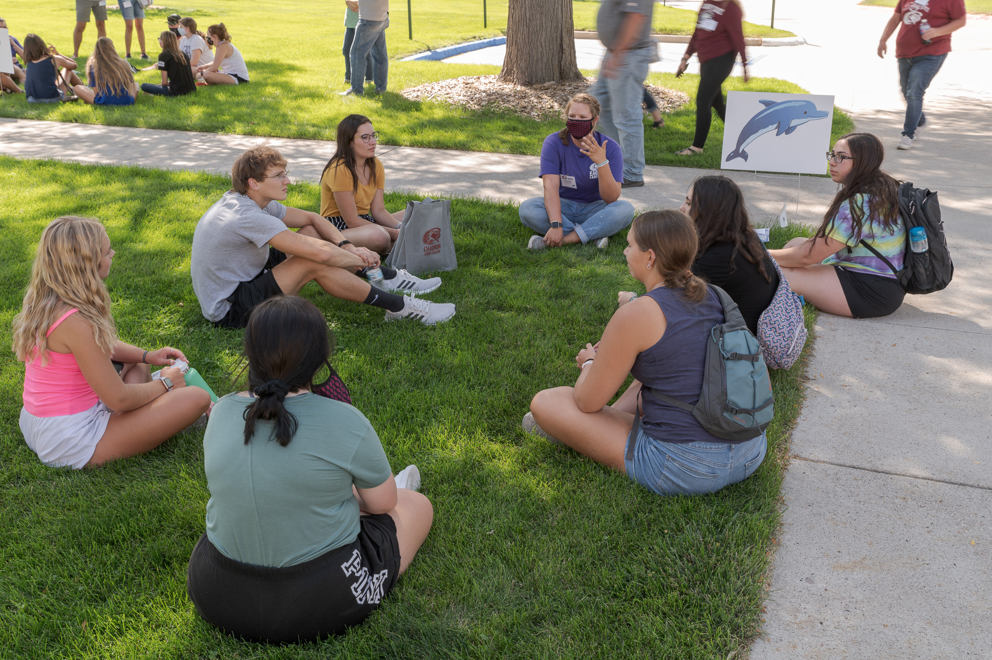 Eagle mentors connecting with incoming students